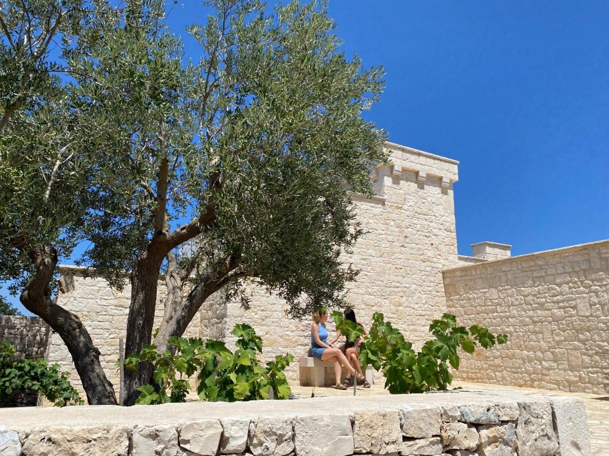 Hostal Porta Dell'Est Noci Exterior foto