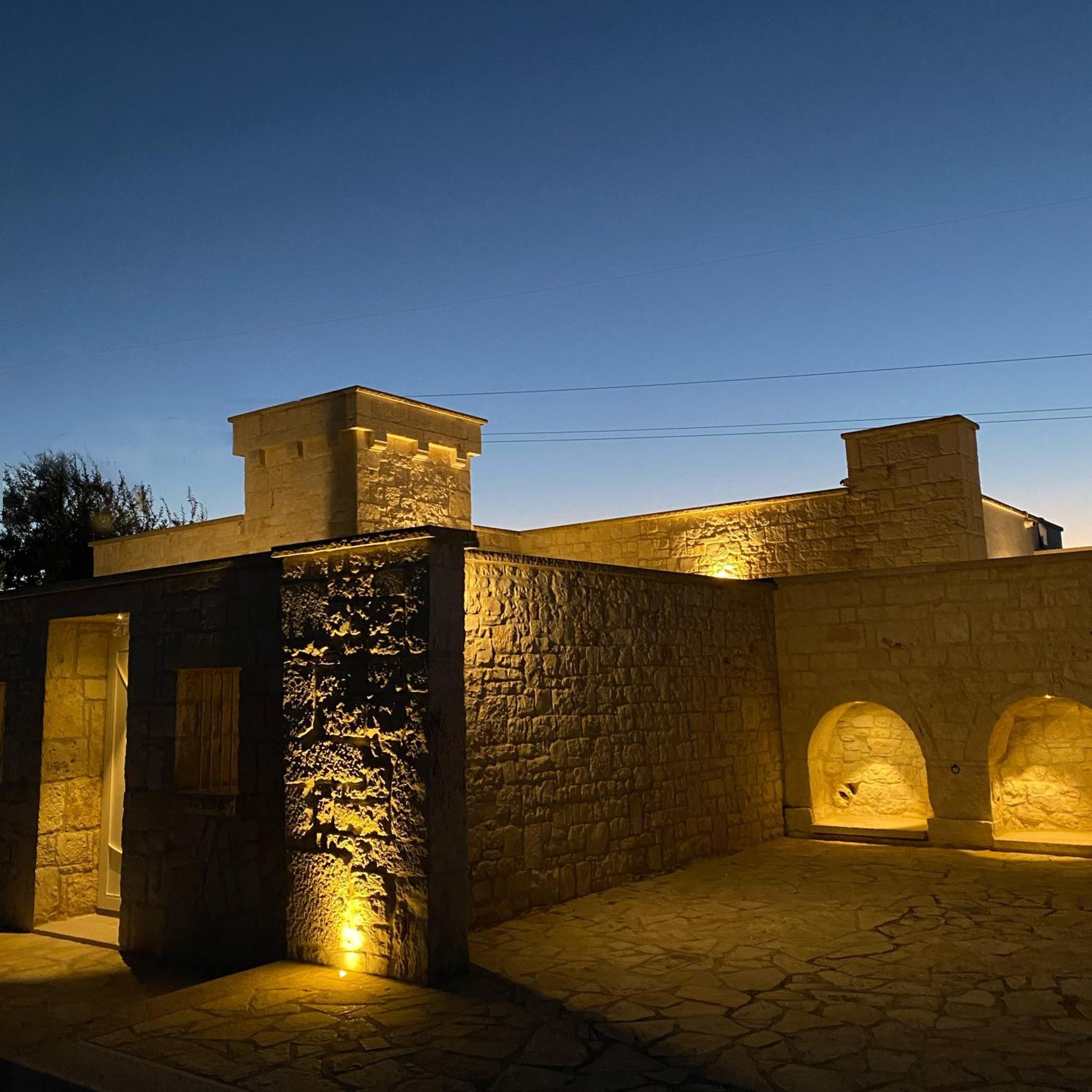 Hostal Porta Dell'Est Noci Exterior foto